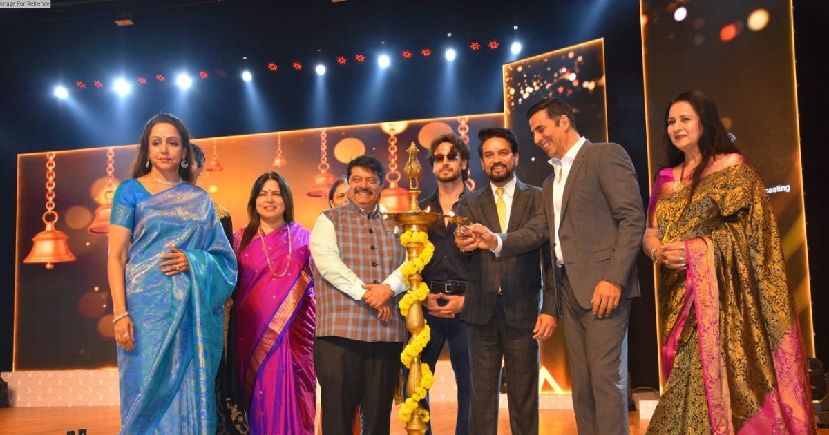 Akshay Kumar hails India's global growth at SCO Film Festival